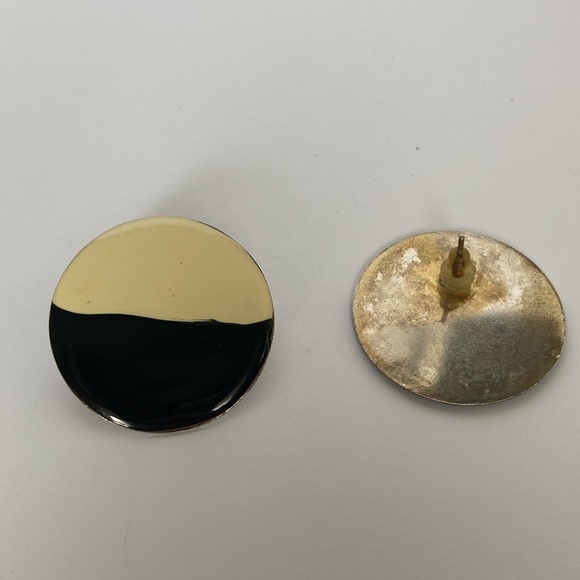 Two Tone Vintage Earrings - Picture 2 of 4